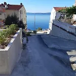 Apartmenthouse Lizzi Διαμέρισμα *