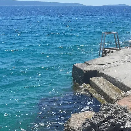 Apartman Apartmenthouse Lizzi *