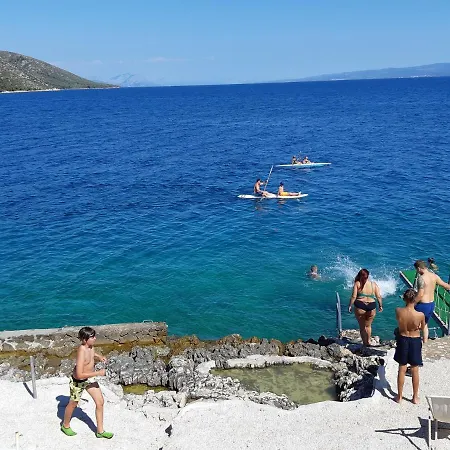 Apartmenthouse Lizzi Apartment Trogir