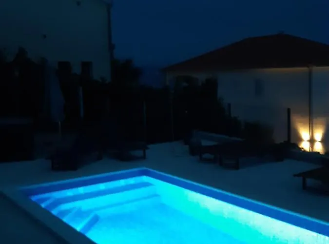 Apartmenthouse Lizzi Appartement Trogir