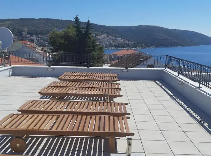 Appartement Apartmenthouse Lizzi Trogir