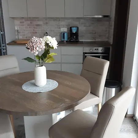 Апартаменты Apartmenthouse Lizzi *